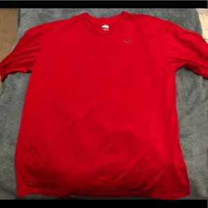 Nike T-shirt